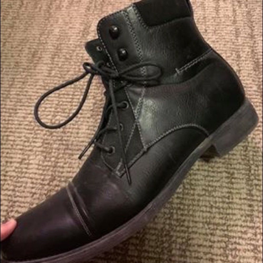 Men’s Steve Madden Black Boots Size 12